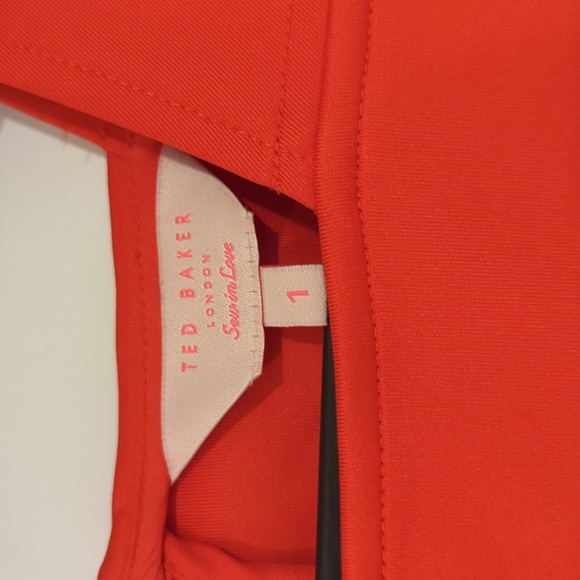 Dress - Picture 3 of 7